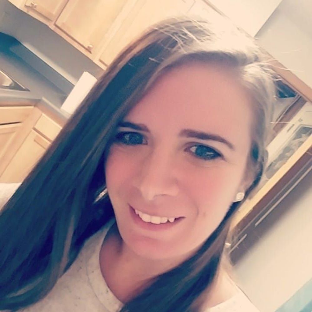 Meet your Posher, Angie
